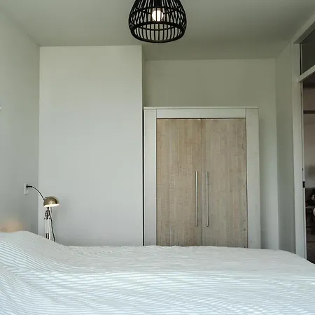 Gezellig 2 Kamerappartement In Dicht Bij En Natuur! * Burgerbrug